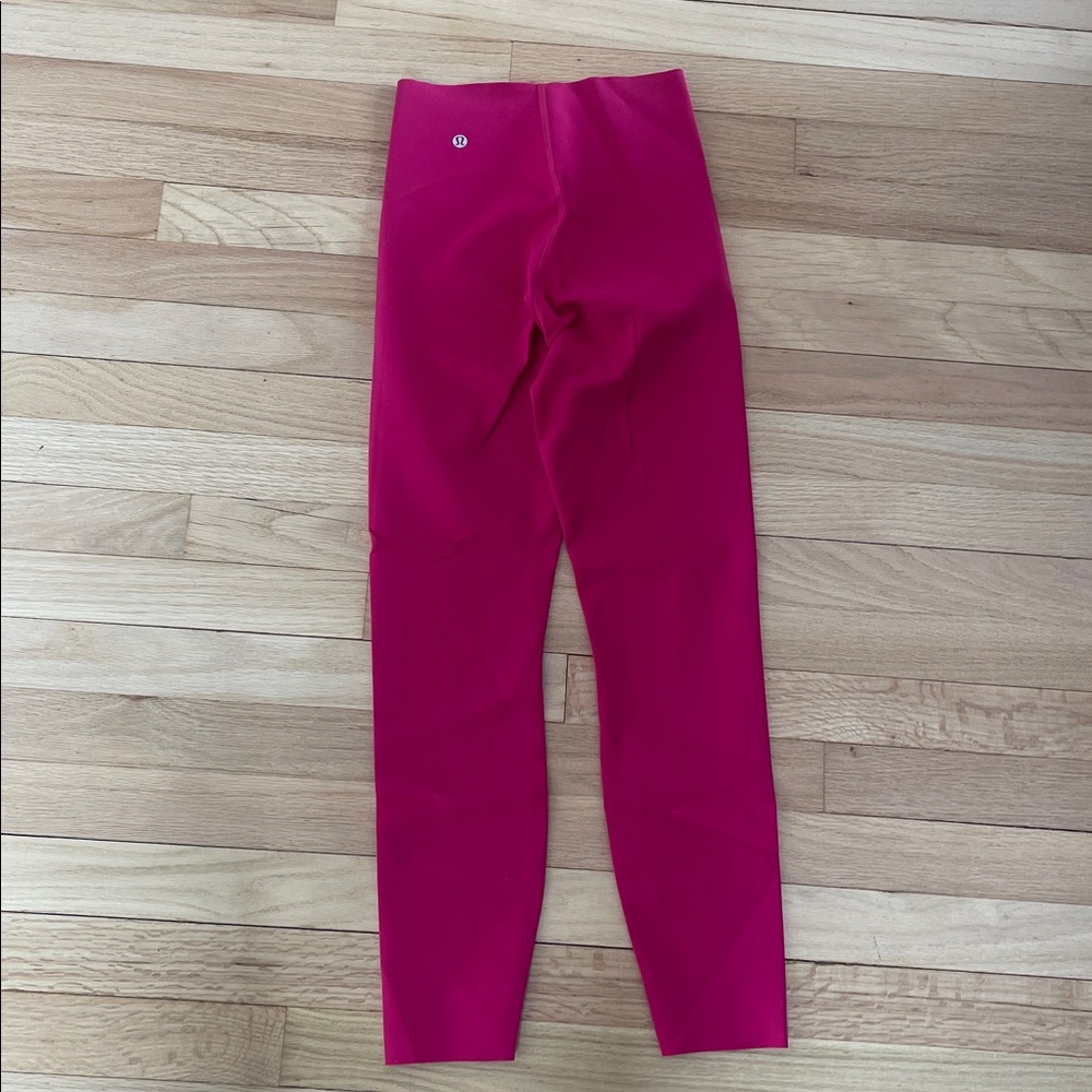 Lululemon Women’s Pink Leggings - Picture 5 of 11